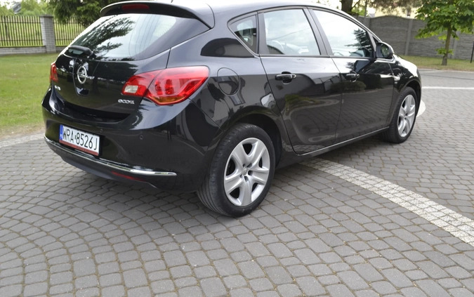 Opel Astra cena 32900 przebieg: 135000, rok produkcji 2014 z Radom małe 704